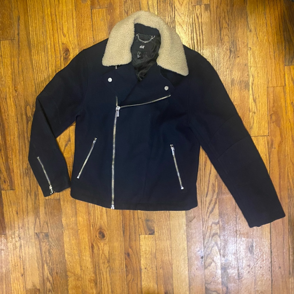 Navy HM textured jacket with removable collar 36R